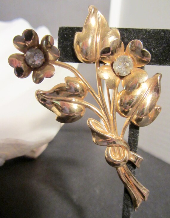 Gold and Rhinestone "Coro"  Floral Spray Brooch V… - image 3