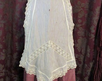 Victorian Fine Linen and Cutwork Lace Parlor Apron : Antique 1900's