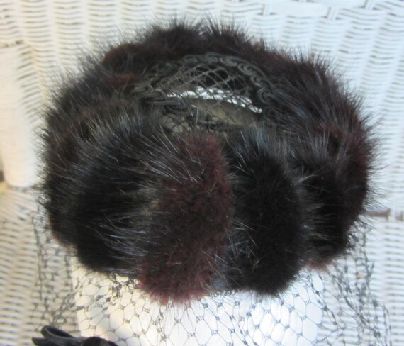 Valerie Mode Mink and Net Mini Hat Vintage 50's - image 2