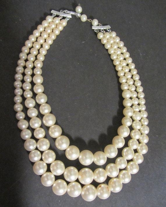 Pearls Pearls Pearls Faux Pearl Three Strand  Kno… - image 2