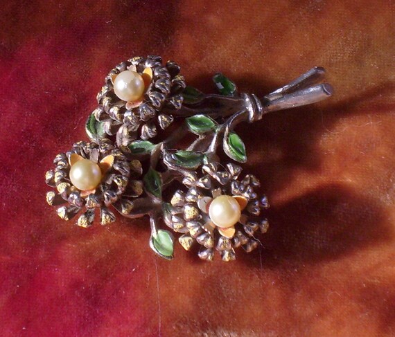 Gold Enamel and Pearl Flower Brooch Pin Vintage A… - image 2