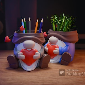Gnome in love - Valentine&#39;s Day flower pot, planter, pencil holder - 3mf, STL file for 3d printer, 3d printing