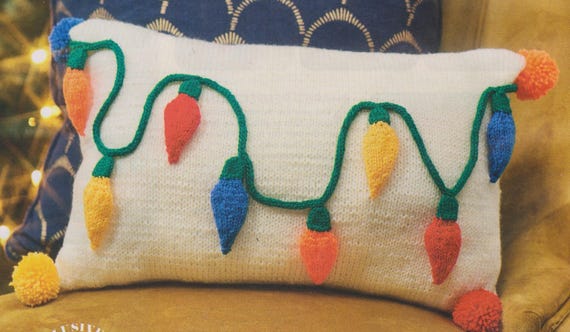 Christmas Wreath with Robins and Xmas Lights Cushion Knitting Pattern