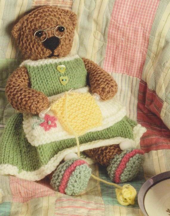 Knitting, Hiking and Sweetheart Bear Patterns