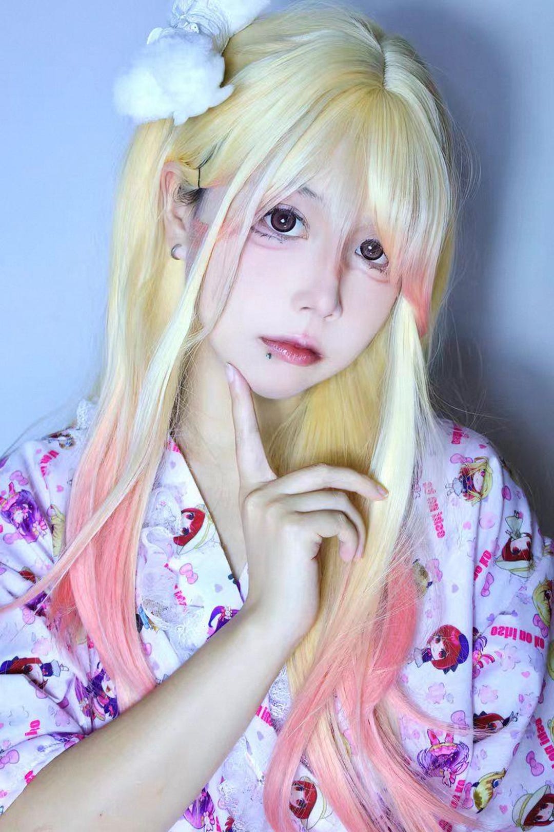 ブロンドピンクグラデーションコスプレウィッグ、65cmロングストレート