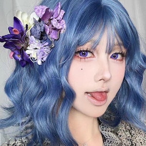 クールな女の子の短いカーリーブルーの女性コス 25 cm ショートヘア 25 cm ブルーのカーリーヘアカラー (コスといいねのみ)