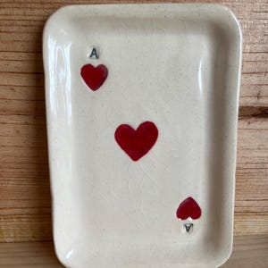 RISERVATO PER SAS ~ Piatto in ceramica fatto a mano — Motivo Asso di Cuori (2)