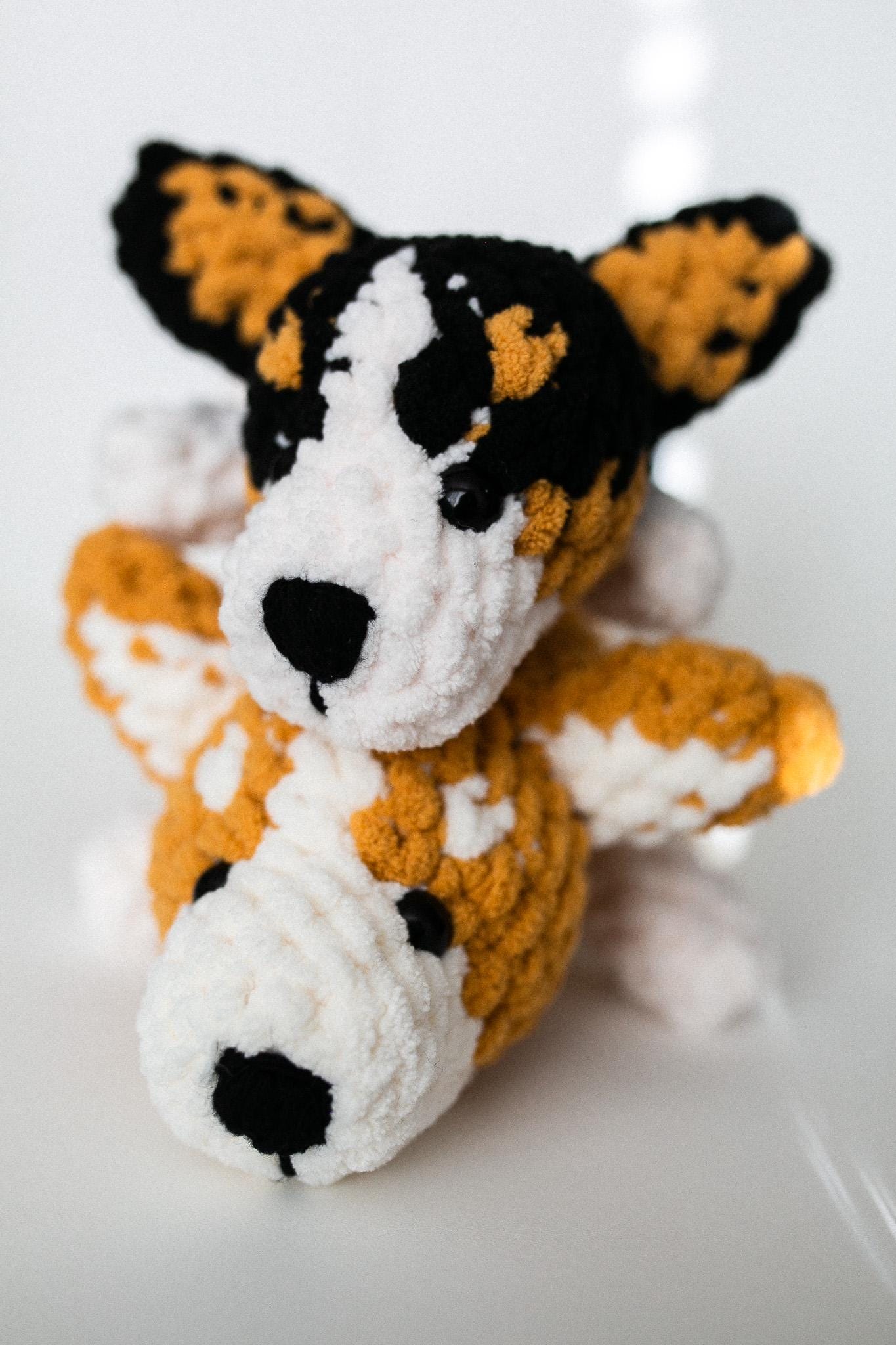 Fawn and Tri-Color Corgi Amigurumi