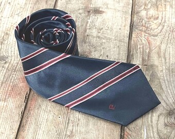 PIERRE CARDIN dark blue tie with classic vintage burgundy stripes