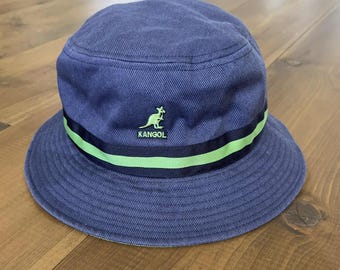 Blue and green Kangol bucket hat, medium size, from the 90s / Y2K RAP style, hip hop culture