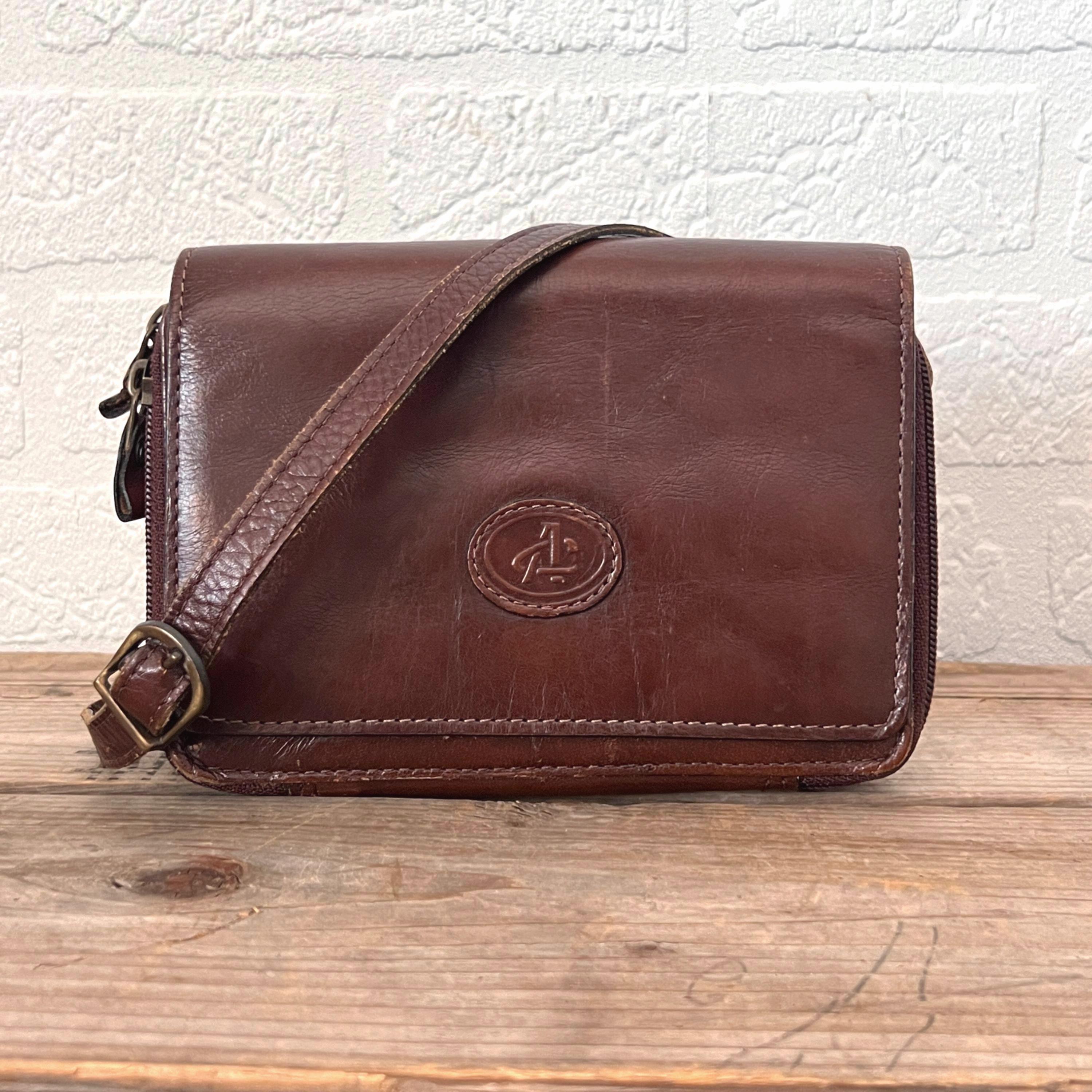 70s海外ヴィンテージbag 70s Leather Bags - Etsy Canada