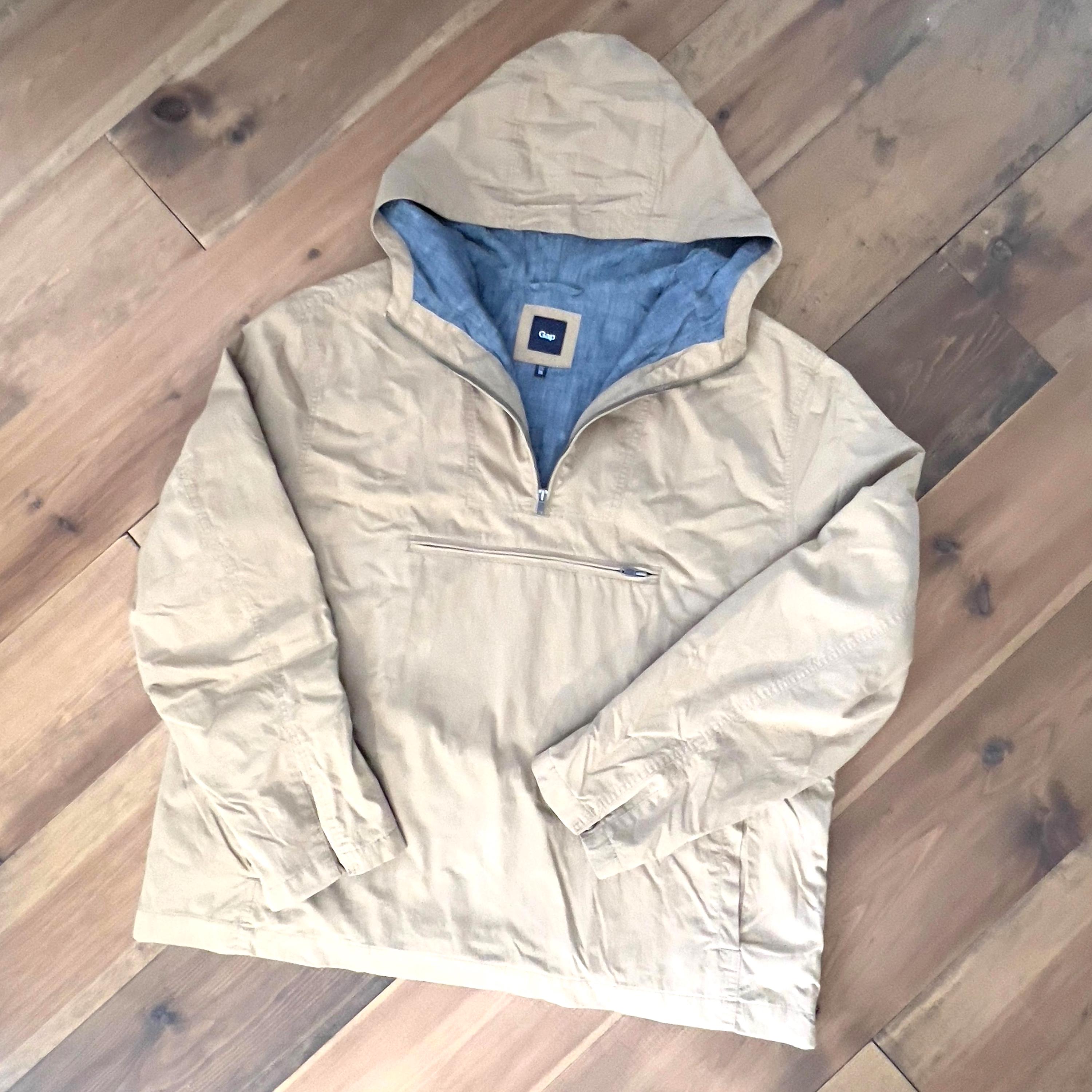 GAP Vintage Beige and Blue Cotton Anorak Coat for Men, Plus GAP Vintage Beige and Blue Cotton Anorak Coat for Men, Plus