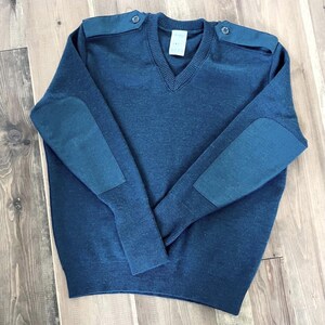 Vintage Canadian Air Force Wool Sweater Blue Military Commando Pullover V-Neck Jumper With Shoulder Flaps Ribbed Knit Uniform / Size XL