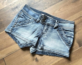 Foxy Y2K Blue Low-Rise Stretch Denim Shorts / Size 7
