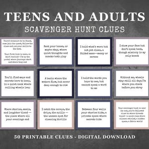 以下が含まれることがあります： 「TEENS AND ADULTS SCAVENGER HUNT CLUES」のテキストが入ったデジタルダウンロードグラフィック。画像には、テキストプロンプト付きの12個のヒントカードが掲載されています。画像の下部には「50 PRINTABLE CLUES - DIGITAL DOWNLOAD」と書かれています。