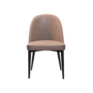 Puede incluir: Silla de comedor moderna con respaldo y asiento curvos tapizados en material beige claro. La silla tiene cuatro patas negras y cónicas. El diseño es minimalista y elegante, adecuado para varios estilos.