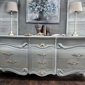 Vintage French Provincial Dresser/Sideboard, French Country image 3