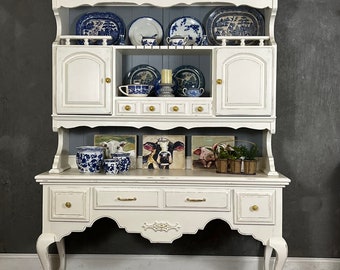 Hutch Sideboard, Farmhouse Vintage Painted,