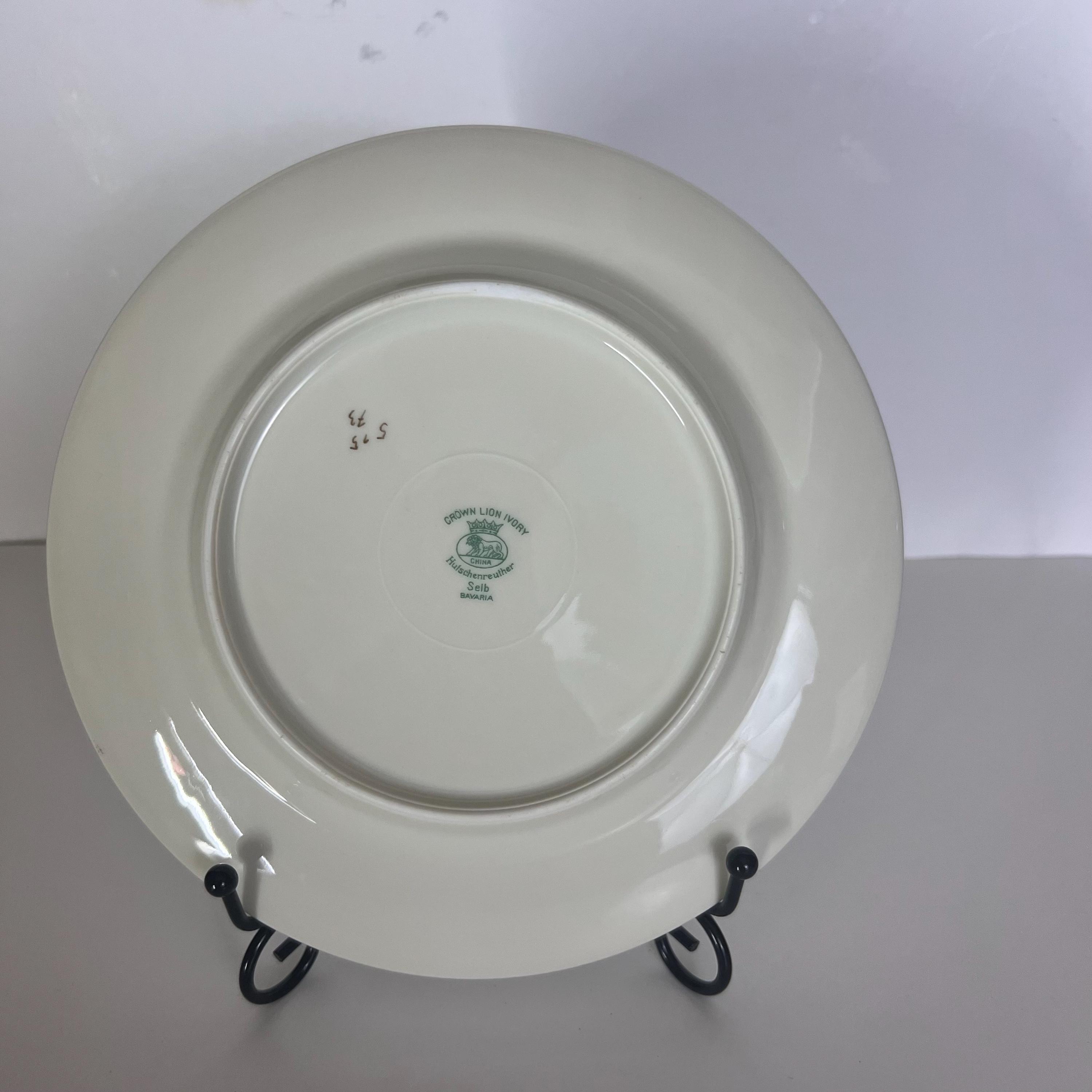 Vintage Hutschenreuther Ivory Dinner Plate: Bavaria Gold Rim China