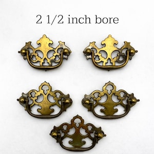 Chippendale Vintage Pulls set of Five Reticulated