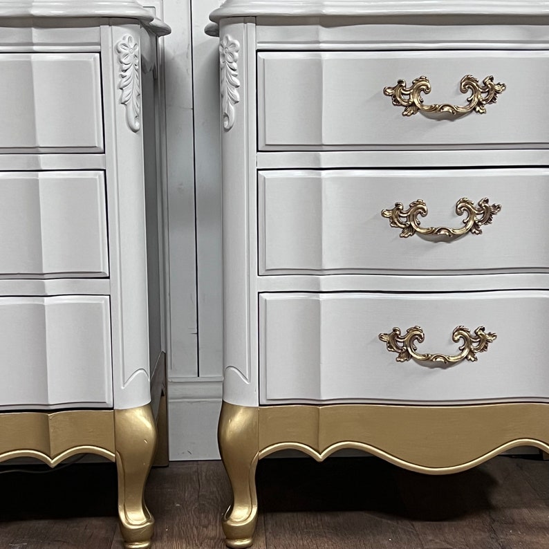 Vintage Set of French Provincial Nightstands, Painted, Gold Dipped image 5