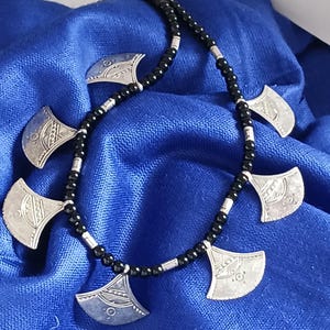 Tuareg necklace in solid silver - Traditional Tuareg jewelry, handmade