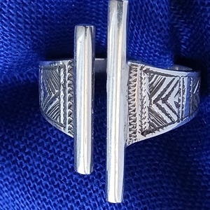 Tuareg ring in solid silver - traditional Tuareg handcrafted jewelry, open ring size from Fr 58 to Fr 60