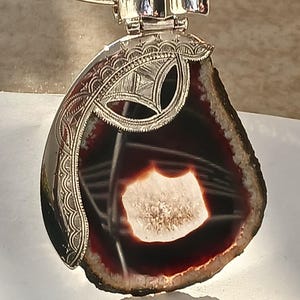 Tuareg necklace in solid silver and agate stone - Traditional handmade Tuareg jewelry