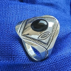 Tuareg ring in solid silver - traditional Tuareg jewelry, handmade, size: FR 59