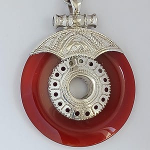 Tuareg necklace in solid silver and agate stone - Traditional handmade Tuareg jewelry
