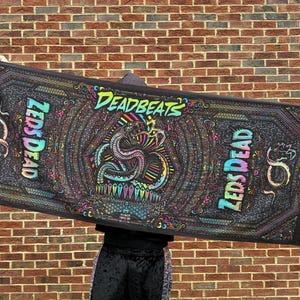 Pashmina réversible en peau de serpent Zeds Dead