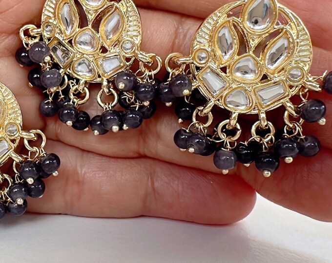 Petite Gray Kundan Tikka w/Earring Set/Kids tikka earrings set/ Indian jewelry/jewelry/Girls Maang Tikka  set/Costume jewelry