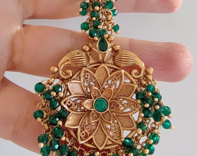 Pearl Clusters Gold Plated Tikka/ Antique  green Bridal maang tikka /Indian Maangtikka/Temple tikka/Indian jewelry/Bridal Maang tikka