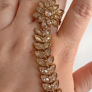 Antique dull color  Polki Pearl Kundan Hath Paan single /hand harness/Indian Jewelry/Hand Jewelry/Haath phool/Hathh Panja