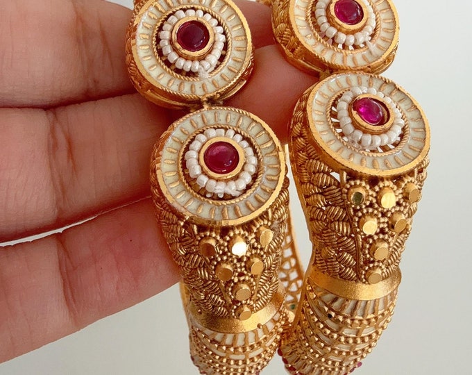 Rajwadi Kada next to real / Sangeet Reception Kada/ Bridal Rajwadi Kada /Indian Wedding jewelry/Meenakari bridal bangles