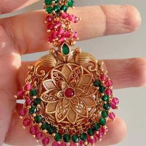 Pearl Clusters Gold Plated Tikka/ Antique Ruby green Bridal maang tikka /Indian Maangtikka/Temple tikka/Indian jewelry/Bridal Maang tikka