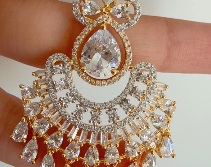 American Diamond 2 Tone Gold  Maang tikka/ Indian Wedding Jewelry/ Pakistani Jewelry/ Matha patti/ Indian forehead jewelry/Indian Jewelry