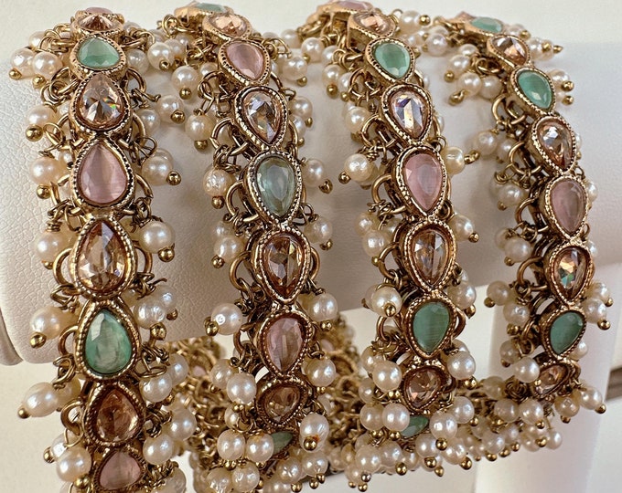 Mint Pink Emerald  Kundan  Pearl Bangles 4 PC/Indian Bangles/ Indian jewelry/wedding jewelry/Mint pink Kundan bangles/Polki Kundan  bangles