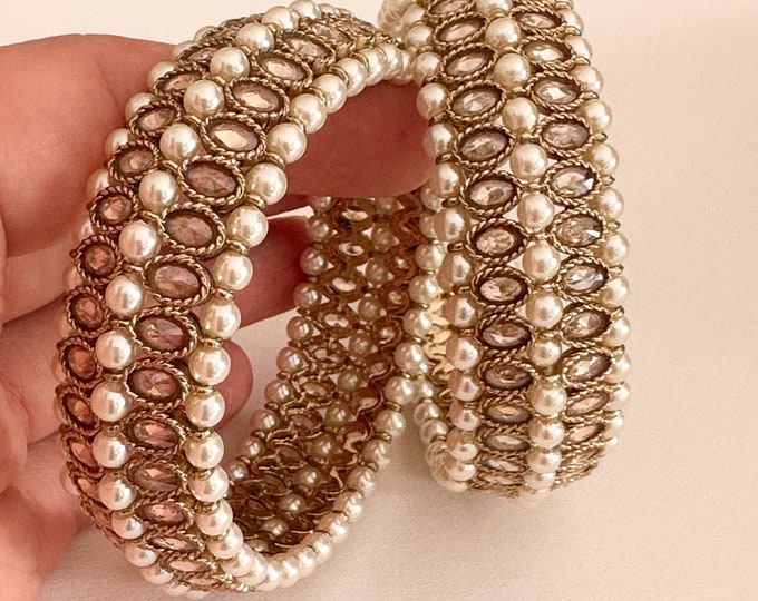 Gold Kundan Polki Bangles pair/Polki Kundan antique finish Pearl Bangles /Indian Jewelry// Kundan Bangles/gold kundan bangles/Indian Wedding