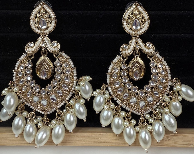 Antique gold Pearl Kundan chandbali jhumka/Kundan Earrings /Statement earrings /Bridal earrings/Pearl drop earrings /Bridesmaid Earrings