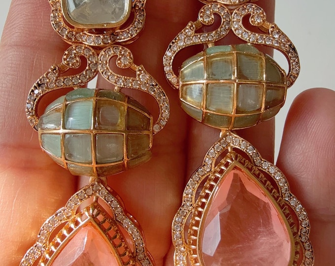 Sabyasachi-Inspired Moissanite kundan Earrings/Elegant Statement Jewelry/Antique Moissanite Mint pink shade Earrings/Bridal Diamond earrings