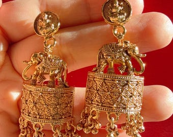 Rajwadi finish  Traditional Elephant Pearl Earrings/pearls  Jhumkas /Indian wedding/Kundan Jhumka/ gold jhumka