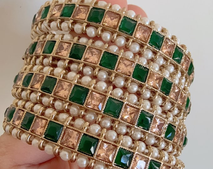 Green Kundan Bangles/Polki Kundan antique finish Pearl Bangles Set(4 Pc) /Indian Jewelry// Kundan Bangles/Green kundan bangles