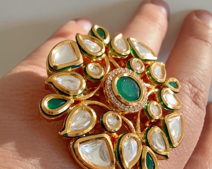 Bridal Kundan Moissanite kundan  Oversized Ring/Green bridal Ring/ Emerald Kundan Statement Ring /Finger Kundan ring/Indian Bridal jewelry