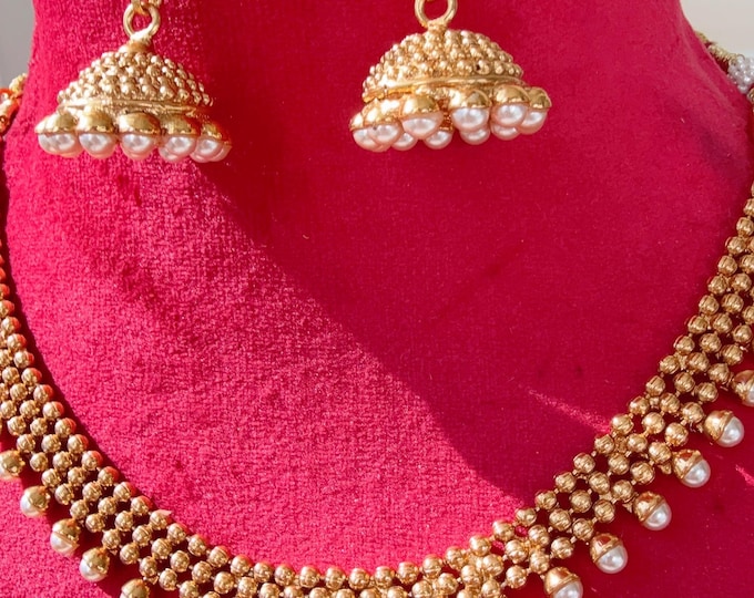 Antique Gold Necklace/Indian wedding jewelry/South Indian Jewelry/Wedding necklace/Temple Jewelry