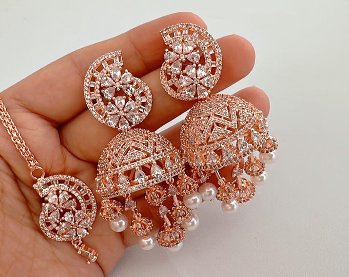 Rose Gold finish CZ earrings and Mang tika set/Bridal Maang tikka earring set / Indian jewelry/American diamond Rose gold earrings