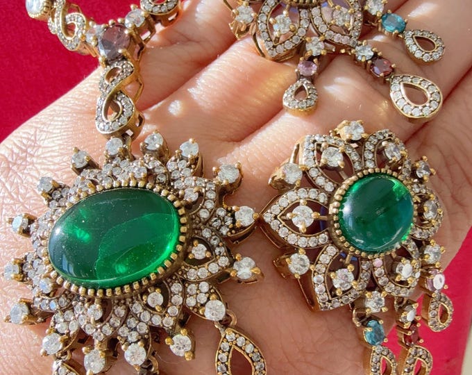 Long  Kundan Jewelry Moissanite Emerald green Multi Long necklace set/Diamond long Necklace/Indian Bridal Jewelry/Indian Wedding jewelry