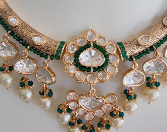 Moissanite Green kundan hasli necklace set with jhumka earrings/Diamond  Hasli / Rajwadi Hasli with designer earrings/Indian Wedding jewelry