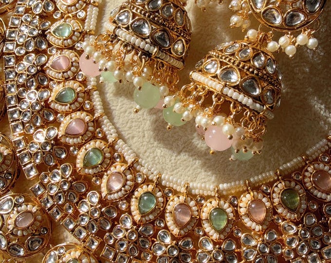 Semi Bridal Mint pink  Kundan Necklace Set with long jhumka and Tikka /bridal necklace/Indian wedding jewelry/Bridal necklace set
