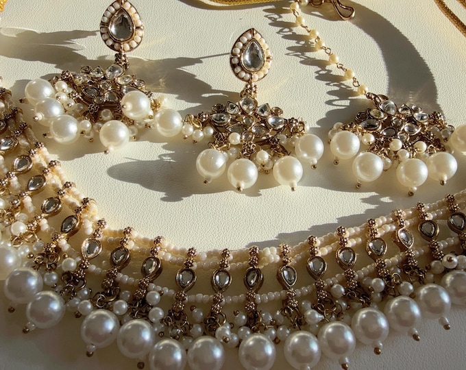 Gold choker /Pearl Kundan Necklace Set with long jhumka /Kundan Burgundy necklace Choker/bridal necklace/Indian wedding jewelry/